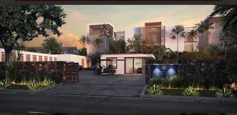 Eastern Blue Beachfront Luxury Apartment Poste Lafayette エクステリア 写真